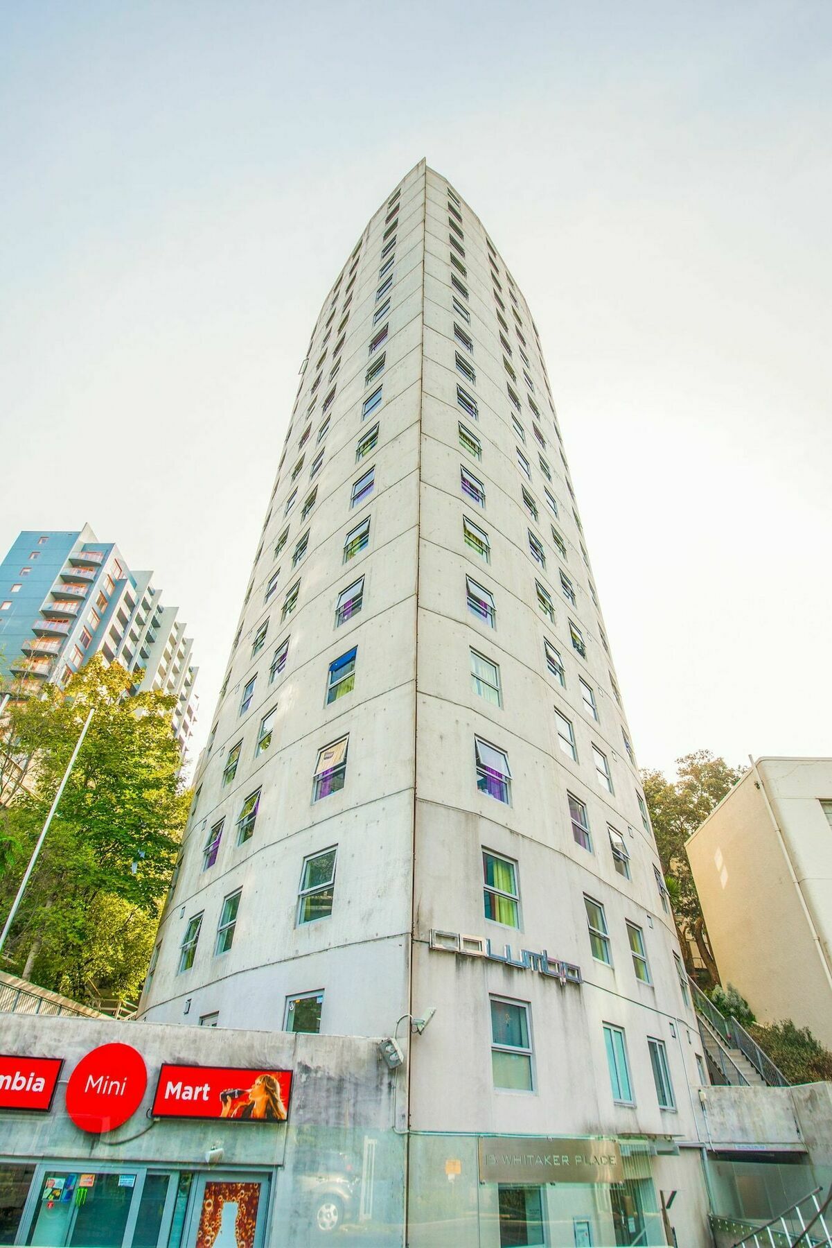 コロンビア アパートメンツ オークランド エクステリア 写真